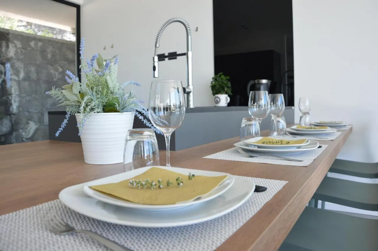 Agriluxury Suite Santa Tecla 0*,